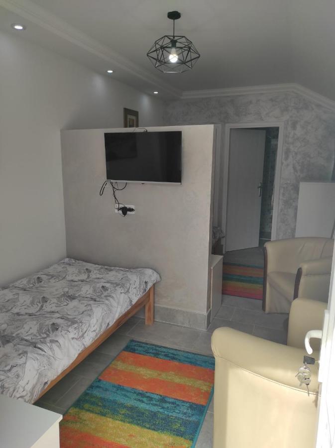 Vila Mila Riverside Apartments Smederevo Eksteriør bilde